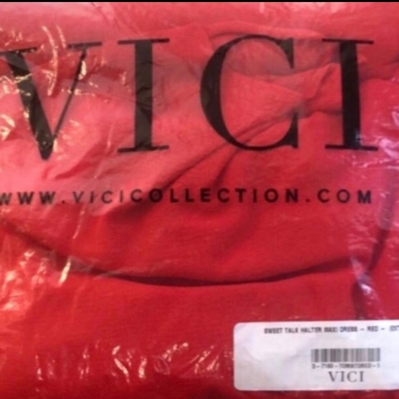 VICI boho chic red flowy maxi dress w/ halter neck & open strappy back NEW🎉SALE - Picture 11 of 11